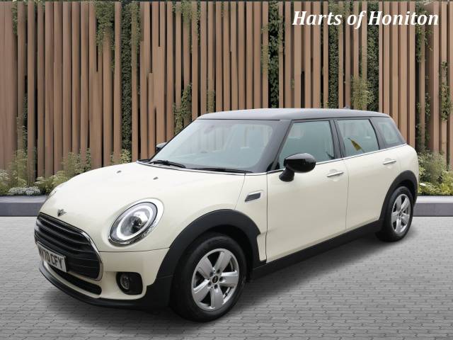 Mini Clubman 1.5 Cooper Classic 6DR Estate Petrol White