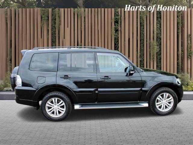 2016 Mitsubishi Shogun 3.2 SG3 Di-DC 187 LWB 7 Seater 4x4 Auto