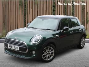 MINI HATCHBACK 2019 (19) at Harts of Honiton Honiton