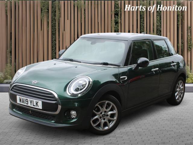Mini Hatchback 1.5 Cooper II Petrol Turbo 5DR Hatchback Petrol British Racing Green