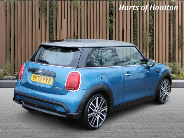 2022 Mini Hatchback Cooper 1.5 Exclusive 3DR Auto