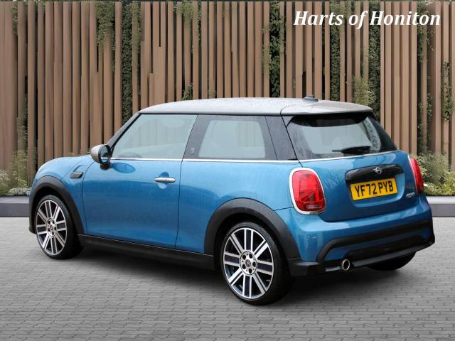 2022 Mini Hatchback Cooper 1.5 Exclusive 3DR Auto