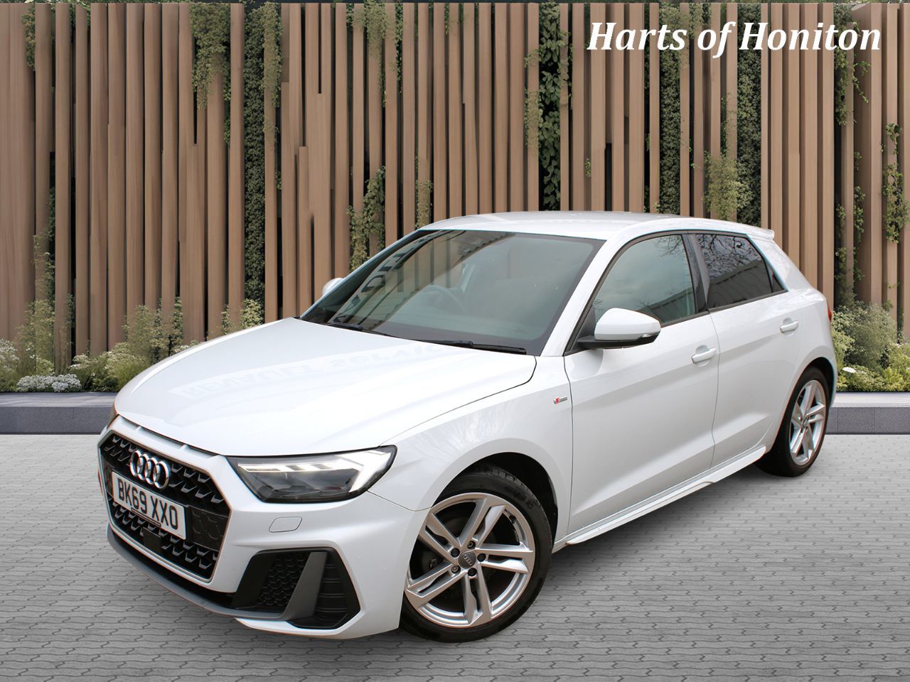 2019 Audi A1