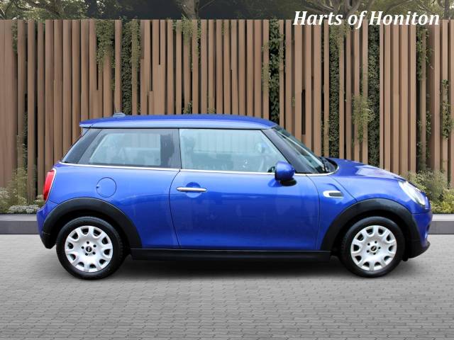 2019 Mini Hatchback One 1.5 Classic II Petrol Turbo 3DR