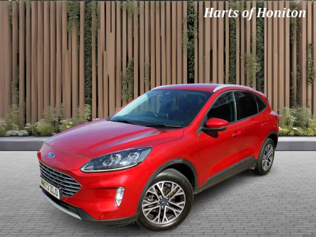 Ford Kuga 1.5 Titanium Edition EcoBoost 150 Petrol Turbo Hatchback Petrol Red