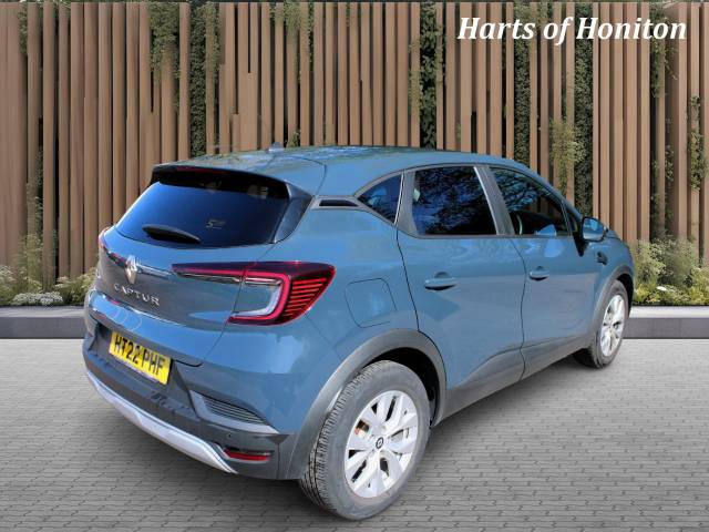 2022 Renault Captur 1.0 Iconic Edition TCE 90 Petrol Turbo