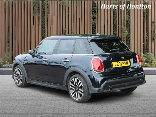 2022 Mini Hatchback 1.5 Cooper Exclusive 5DR Auto