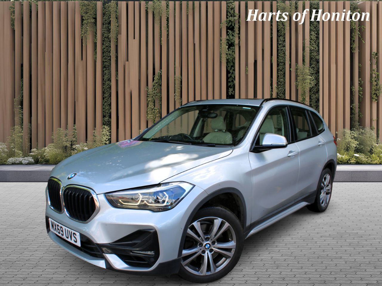 2019 BMW X1