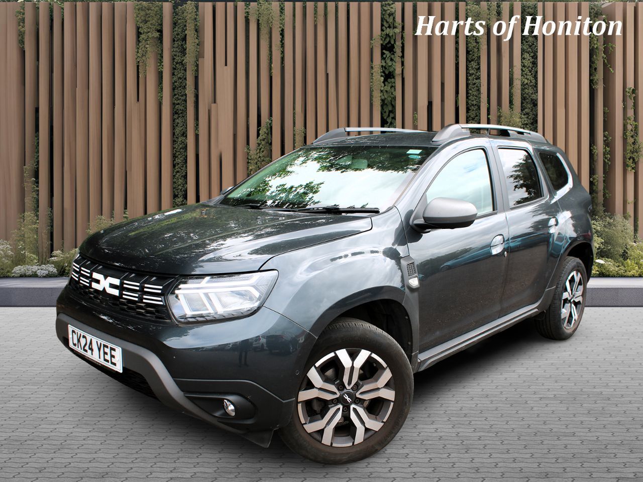 2024 Dacia Duster