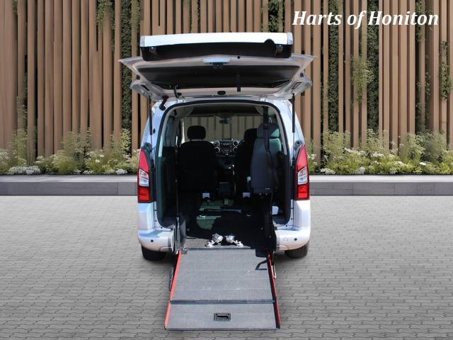 2016 Peugeot Partner Tepee 1.6 Horizon Blue HDi Wheelchair Adapted Vehicle