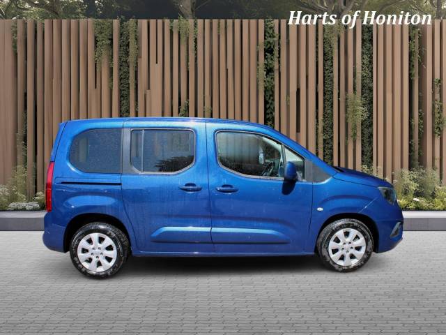 2021 Vauxhall Combo-life 1.5 SE Turbo Diesel 130 5 Seater