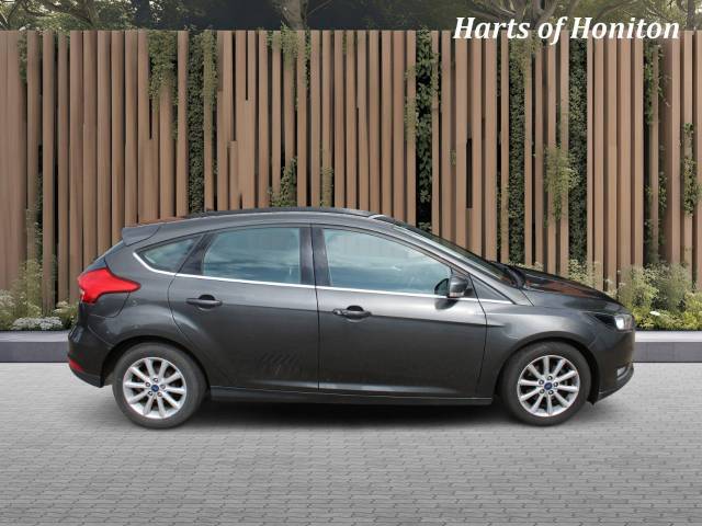 2017 Ford Focus 1.0 EcoBoost 125 Titanium 5dr
