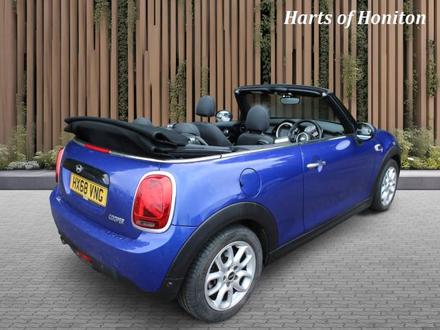2018 Mini Convertible 1.5 Cooper II 2DR Convertible