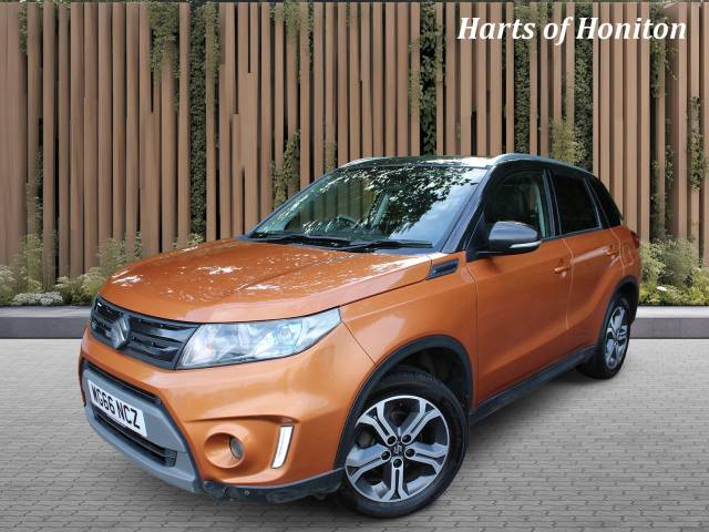 Suzuki Vitara 1.6 AllGrip SZ5 Petrol 4x4 Four Wheel Drive Petrol Orange/black Roof